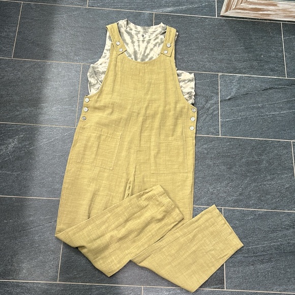 Freya jumper in Willow - Picture 1 of 10